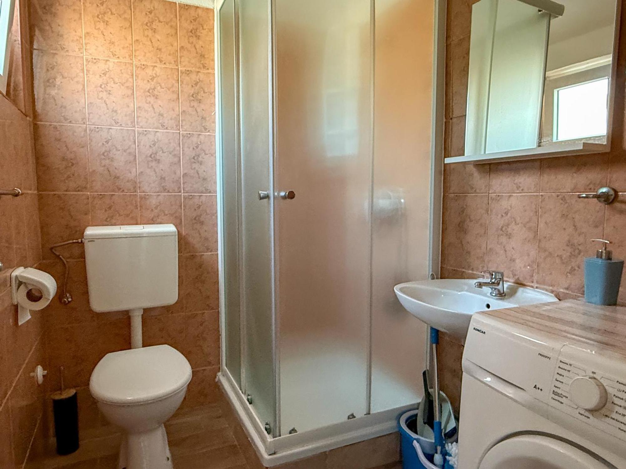Apartman Meghan プーラ エクステリア 写真